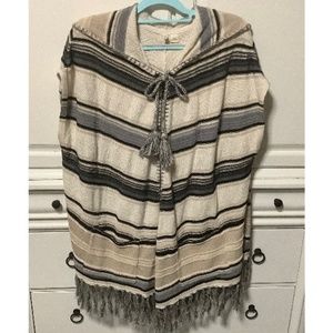 NWT Anthropologie Moth Calexico Poncho Cape ladies XS/S Ivory Black Striped
